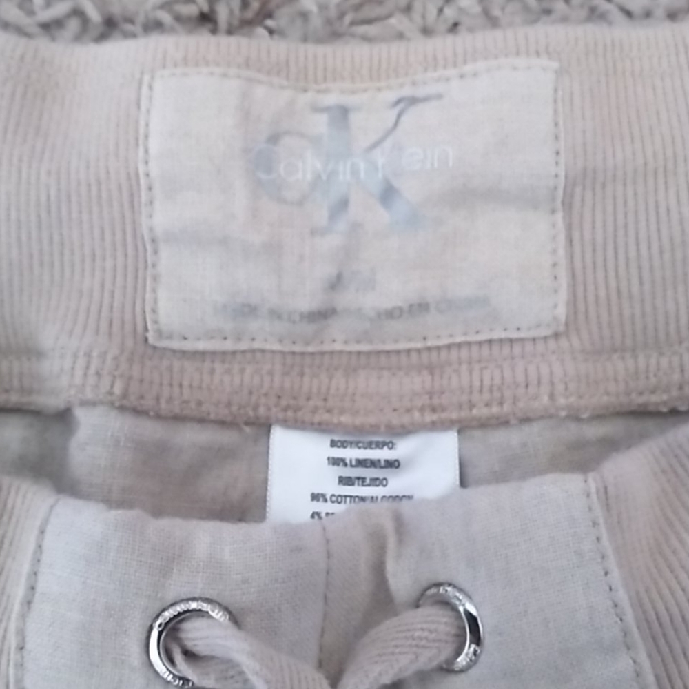 Calvin Klein beige elastic waist shorts, Med